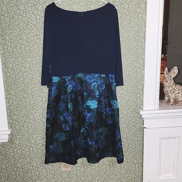 Jessica Howard Dress - Picture 10 of 10